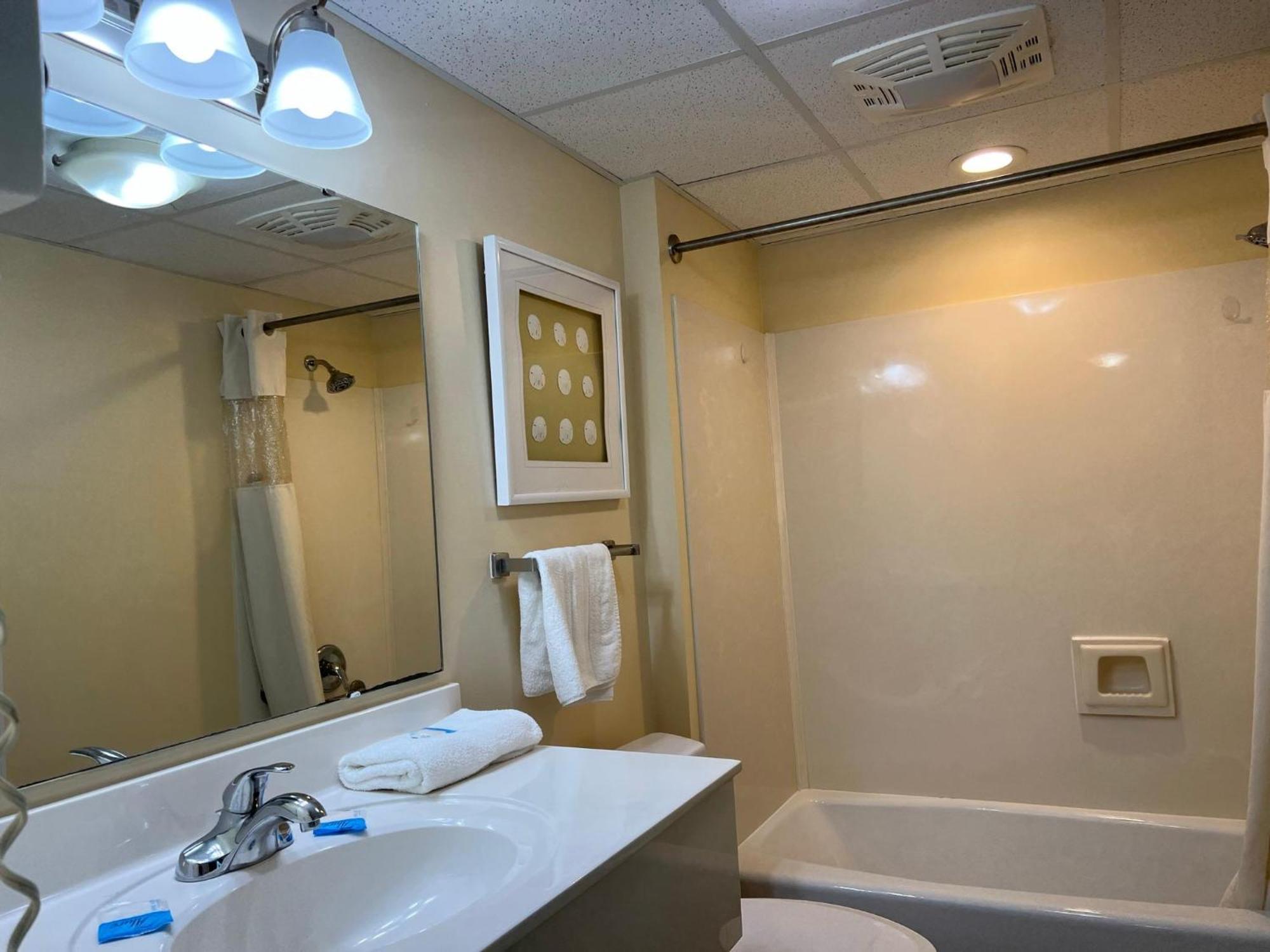 2501 S Ocean Blvd, 0811 - Ocean Front Sleeps 6 Villa Myrtle Beach Eksteriør bilde