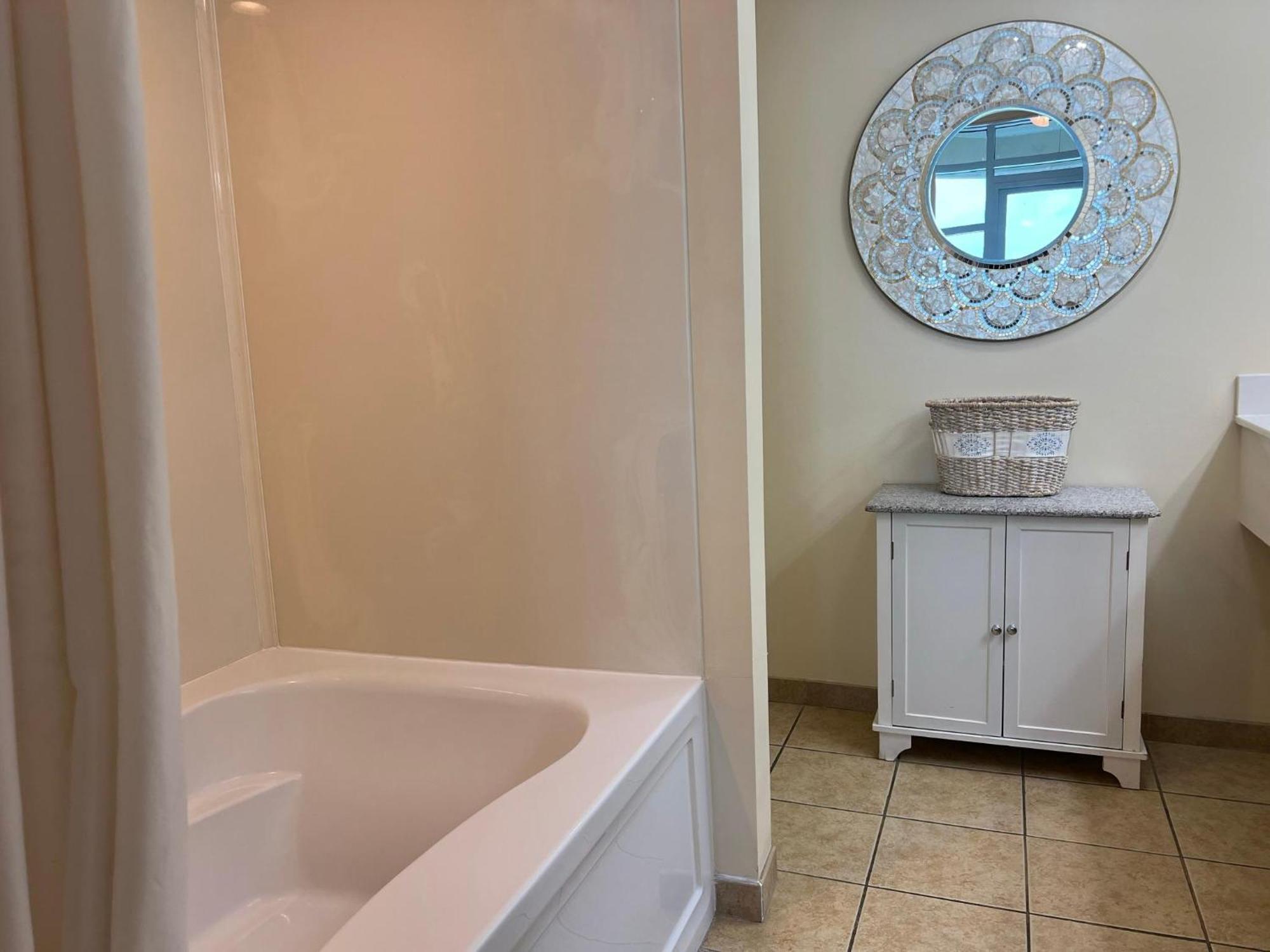 2501 S Ocean Blvd, 0811 - Ocean Front Sleeps 6 Villa Myrtle Beach Eksteriør bilde