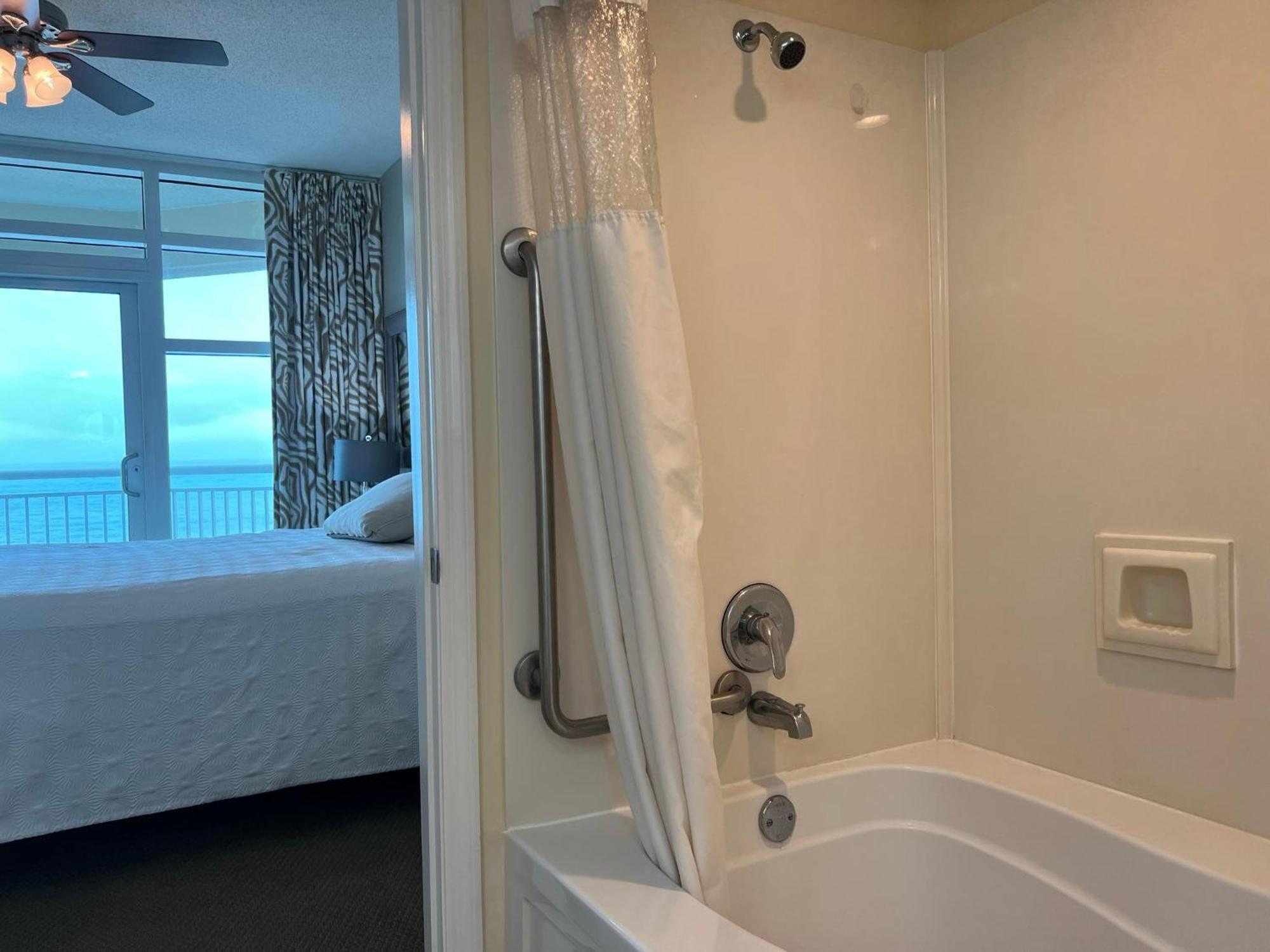 2501 S Ocean Blvd, 0811 - Ocean Front Sleeps 6 Villa Myrtle Beach Eksteriør bilde